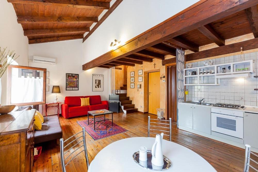 Apartment La Terrazza Sul Teatro